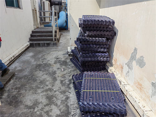 玻璃鋼冷卻塔的制冷工藝,玻璃鋼冷卻塔圖片