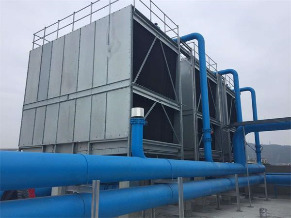 玻璃鋼冷卻塔廠家建議使用冷卻塔中定期清洗效果更佳