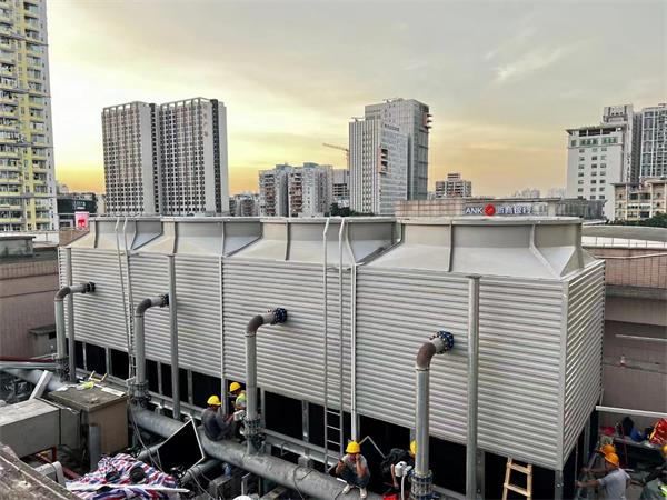 簡述閉式冷卻塔損失冷卻水量和溫度的調(diào)節(jié)方式。(冷卻塔補水過程)